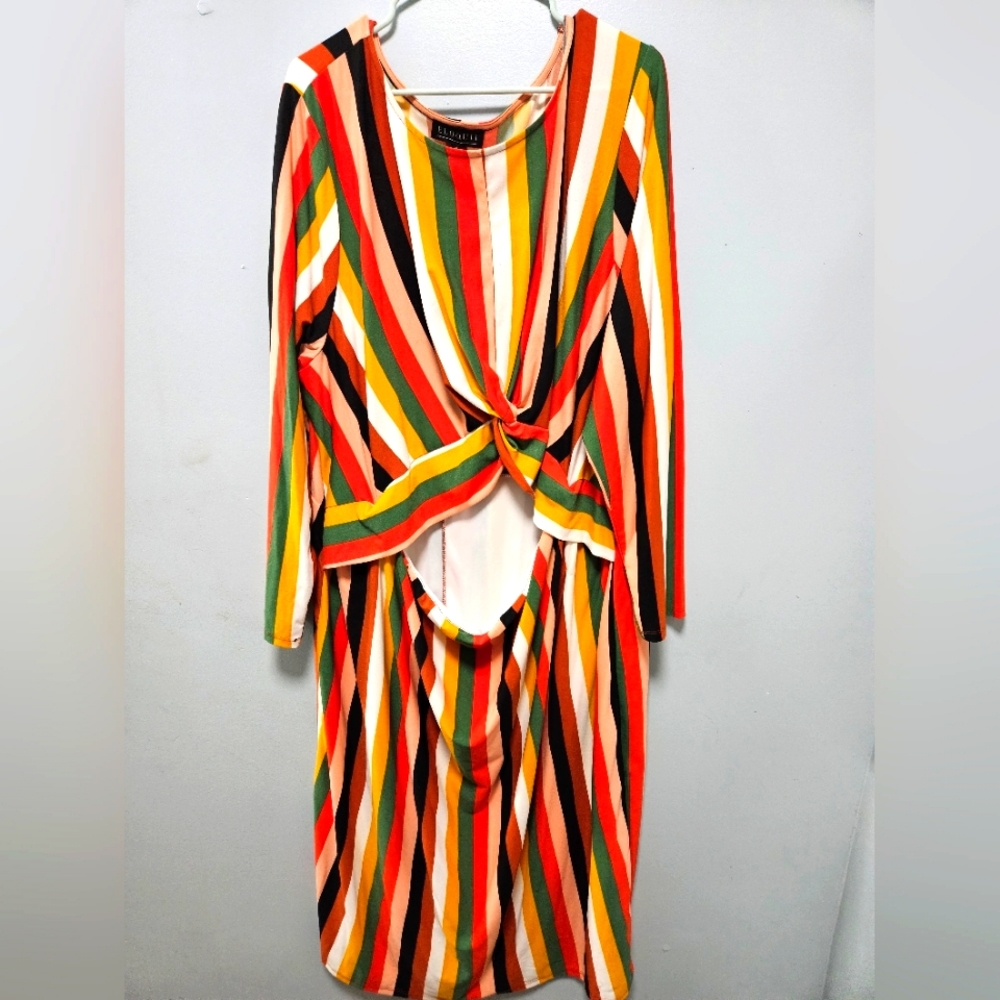 Stripe bodycon long sleeve with open mid section dress.